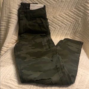 Women’s American Eagle stretch jeggings